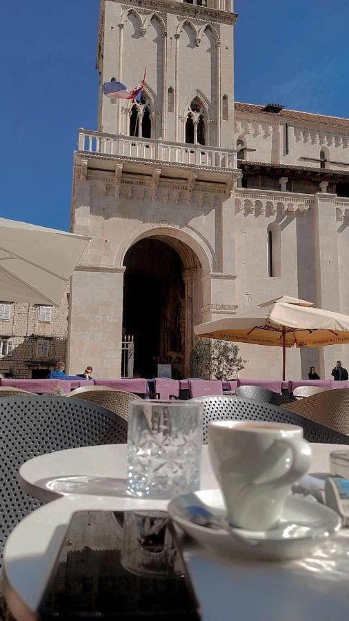 New Apartman P & B Apartment Trogir Bagian luar foto