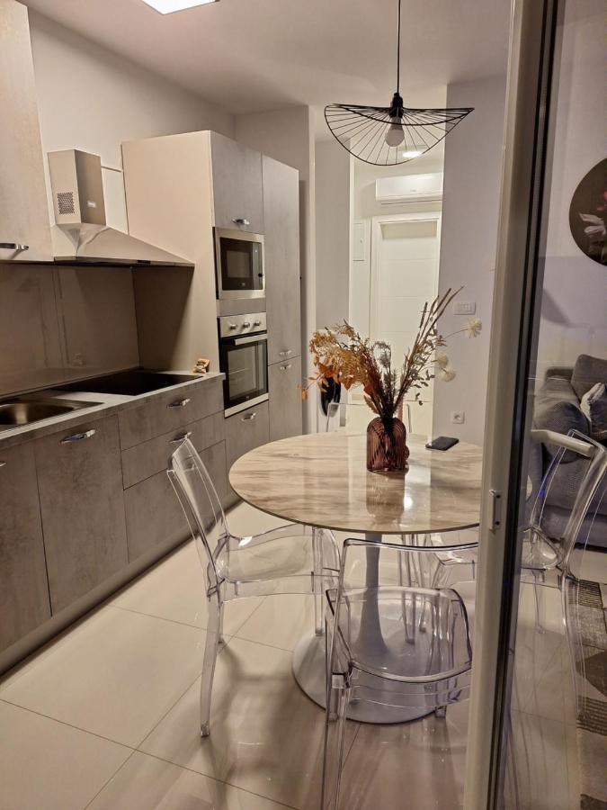 New Apartman P & B Apartment Trogir Bagian luar foto